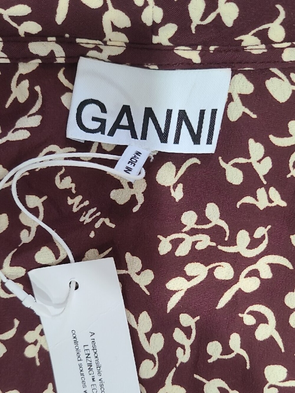 Ganni Maroon 3/4 Sleeve Wrap Dress with Cream Floral Print - Picture 4 of 7